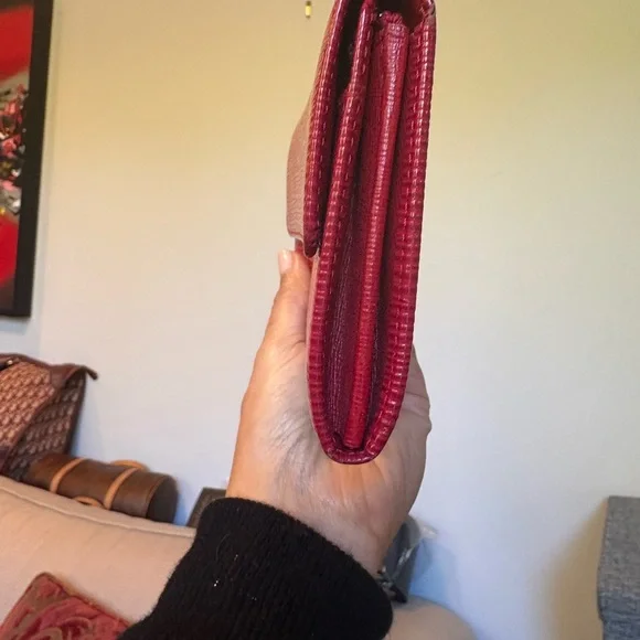 Louis Vuitton Epi Leather Long Wallet in Red - WITH COA AND CHAIN - Picture 2 of 7